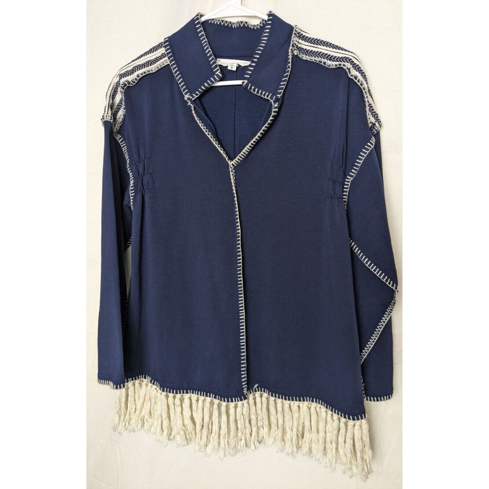 BD Collections Women's Navy Long Sleeve V-neck Top Tassels Size Small‎